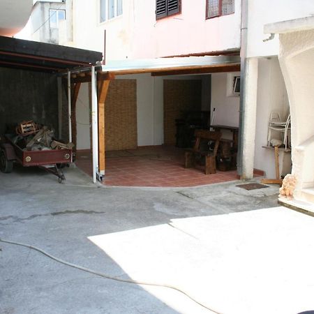 Apartments By The Sea Promajna, Makarska - 2673 Exterior photo